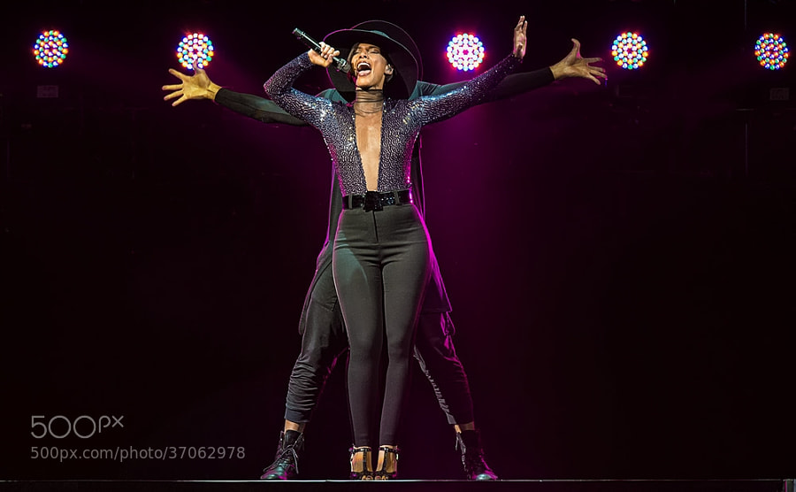 Photograph Alicia Keys by Luuk Denekamp on 500px
