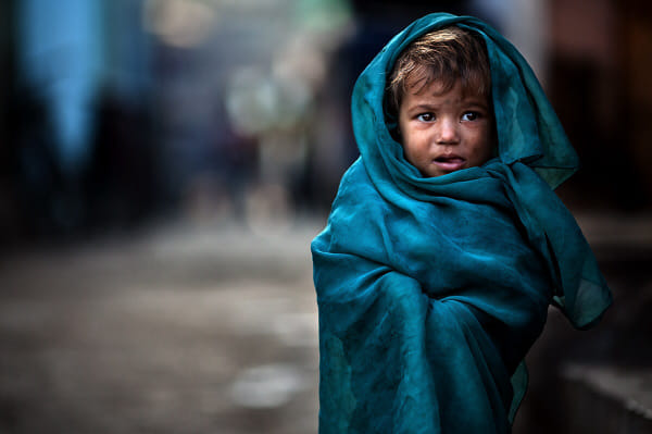 Alone in The Slum by Alessandro Bergamini on 500px.com