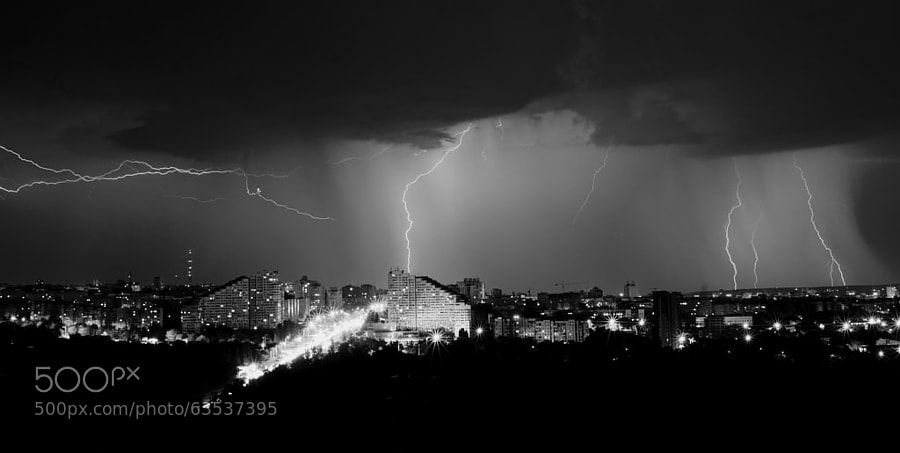 Photograph Lightning by Roveliu Buga on 500px