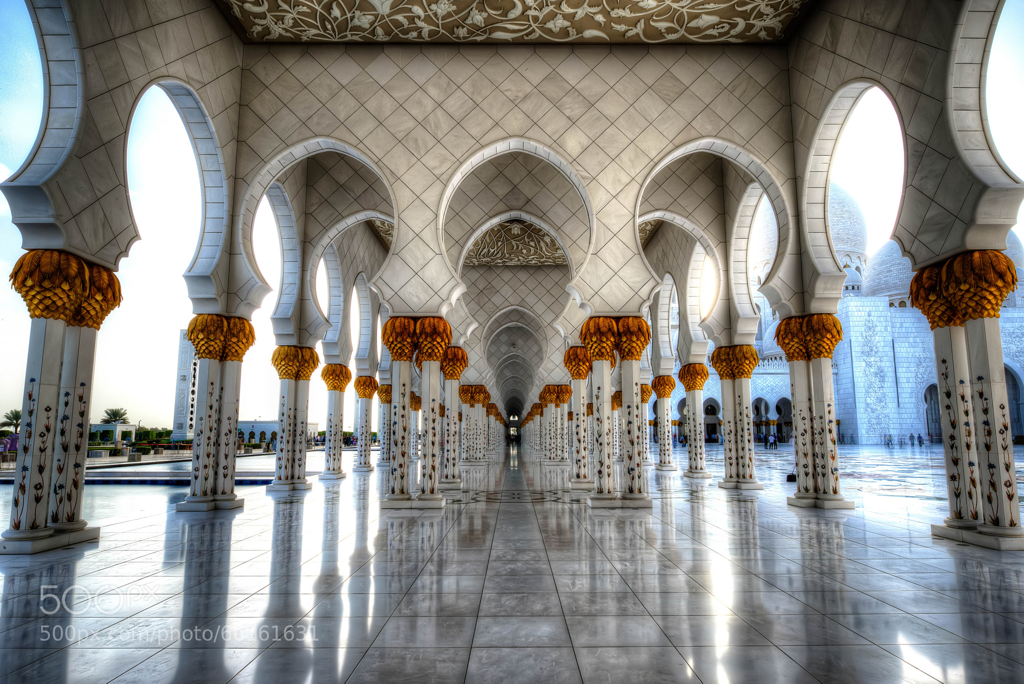 Photograph Sheikh Zayed Grand Mosque by Javier Mendoza on 500px