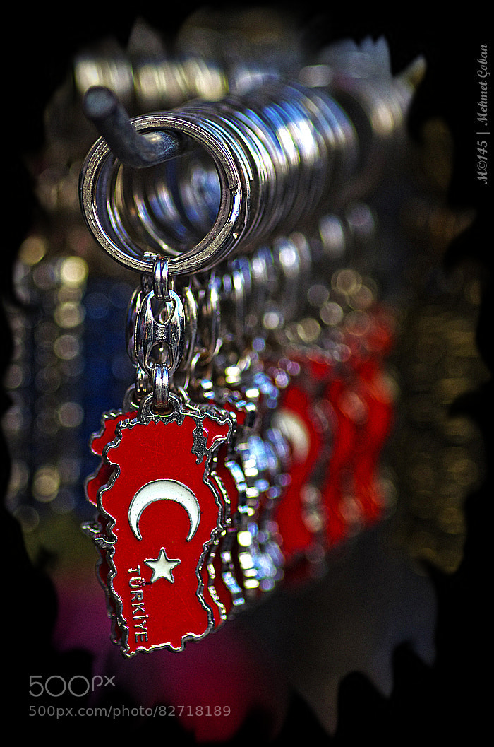 Photograph key accessories by Mehmet Çoban on 500px" data-protect="Mehmet Çoban" class="the_photo" style="max-height: 900px;