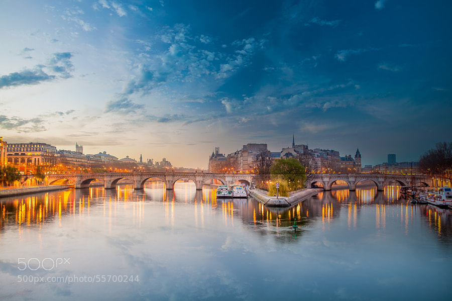 Photograph Pont Neuf Early Morning by Ramelli Serge on 500px