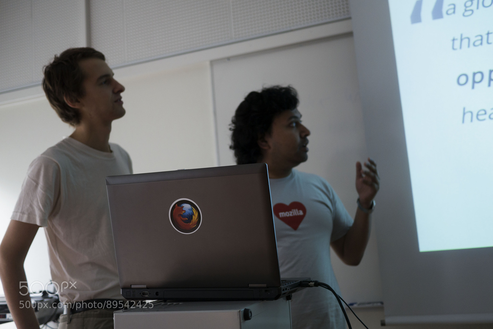 Oliver and Soumya talking about the Swedish Mozilla comunity at FSCONS 2014