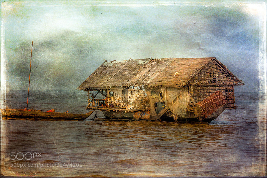 Photograph Houseboat by Judith Duddle on 500px