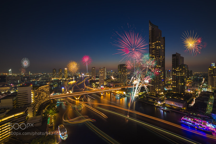 Photograph Bangkok new year 2015 by Payont Thanasatirakul on 500px